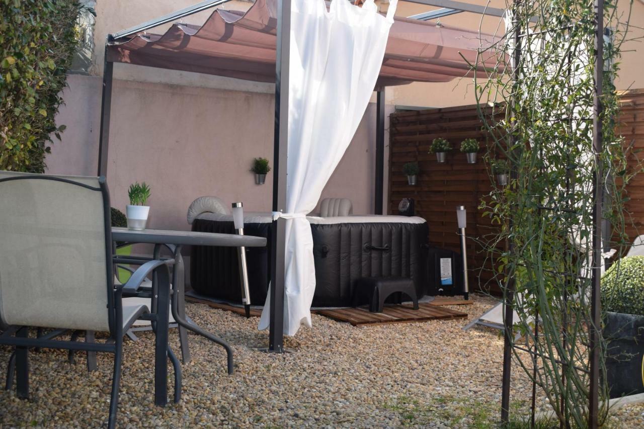 Loft Le Mistral Avec Exterieur En Saison *